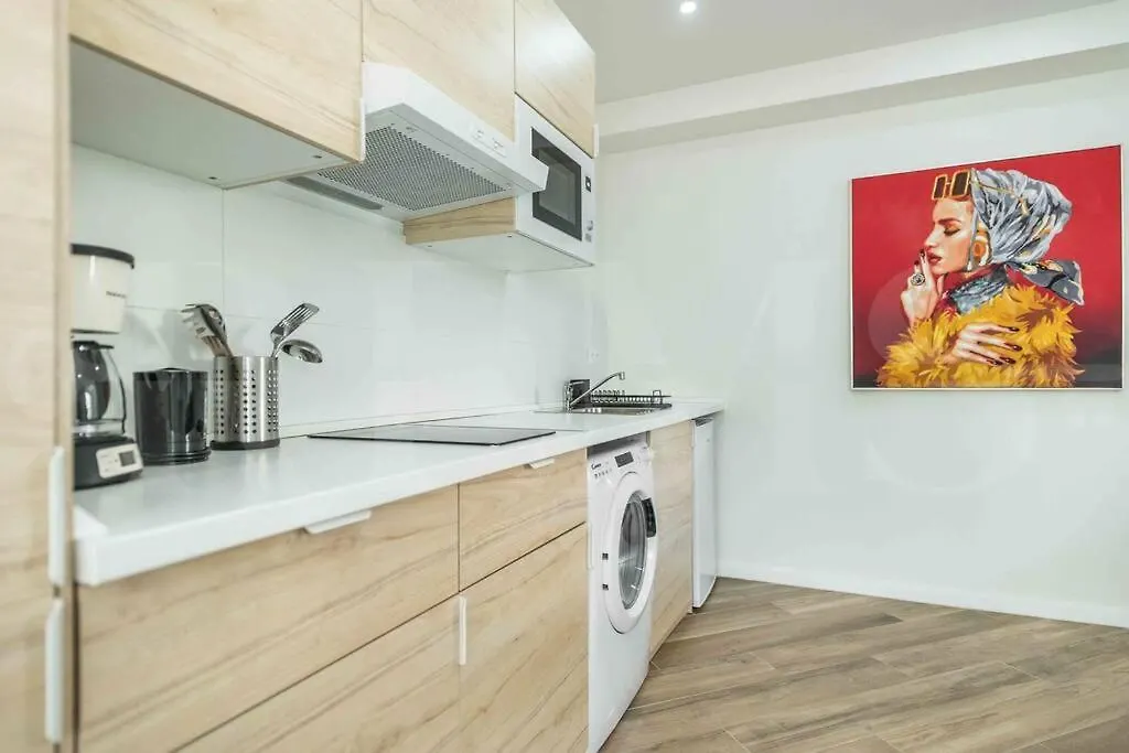 Functional And Sunny Apartment Near La Union By Rems Malaga Spain