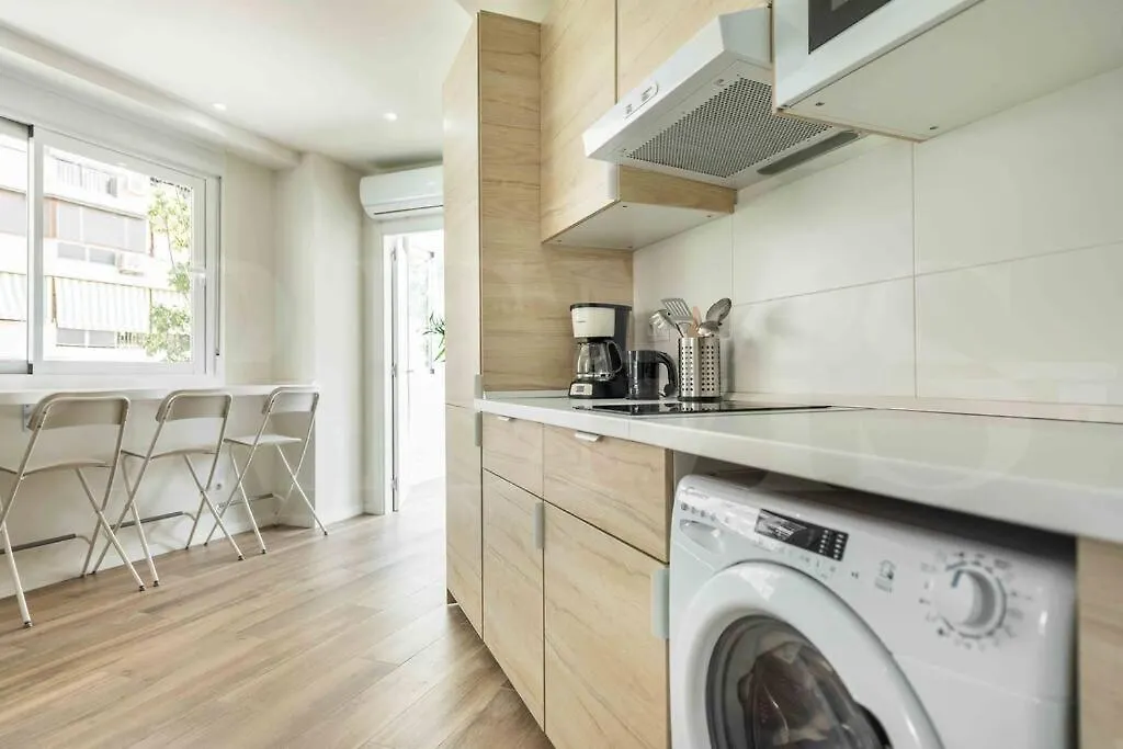 Functional And Sunny Apartment Near La Union By Rems Malaga